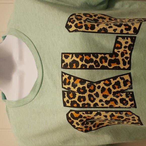 Like New "OKLA" Tshirt Oklahoma - Picture 2 of 8